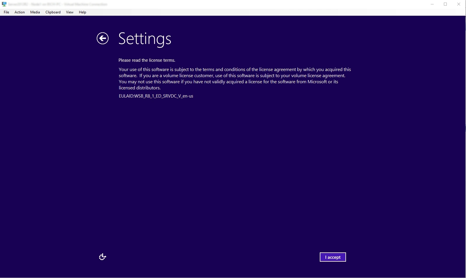 OOBE de Windows: pantalla de aceptación del EULA durante el primer arranque post-Sysprep.